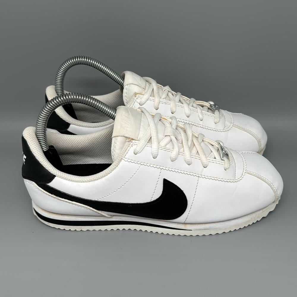 Nike Cortez Running Shoes 904764-102 Youth‎ Sz 6.5 Women's Sz 8